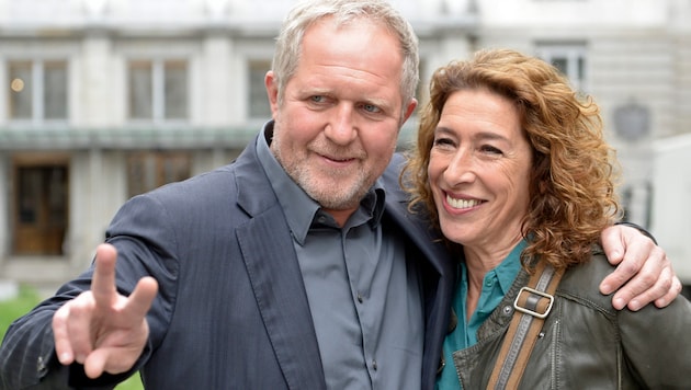 „Tatort“-Duo Harald Krassnitzer und Adele Neuhauser (Bild: APA/HERBERT NEUBAUER)