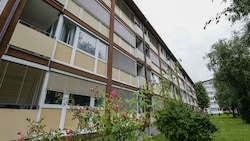 Tatort: Das 96-Parteien-Wohnhaus in der Gorianstraße (Bild: Tschepp Markus)