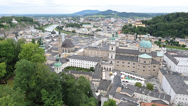 Die Stadt Salzburg (Bild: APA/BARBARA GINDL)