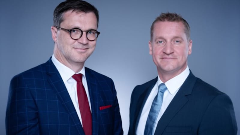 Die Geschäftsführung der Rundfunk- und Telekomregulierungsbehörde RTR: Klaus M. Steinmaurer (l., Fachbereich Telekom und Post) und Oliver Stribl (Fachbereich Medien) (Bild: RTR/David Bohmann)