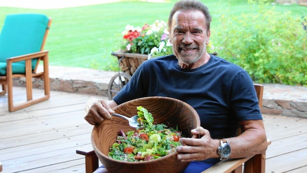 Arnie ganz privat: „Ich esse 80 Prozent weniger Fleisch als früher!“ (Bild: The Schwarzenegger Climate Initiative)