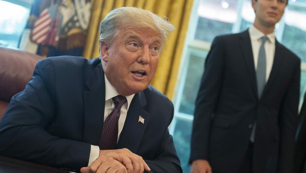 Donald Trump nach Verkündung des „historischen Abkommens“ (Bild: AFP/ANDREW CABALLERO-REYNOLDS)