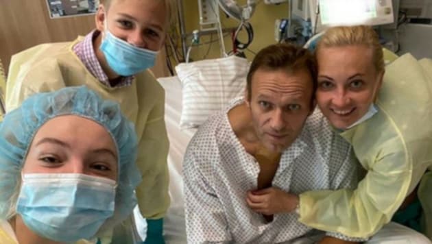 Nach dem Giftanschlag auf ihn meldete sich Alexej Nawalny wieder auf Instagram zu Wort, als es ihm besser ging. (Bild: instagram.com/nawalny)
