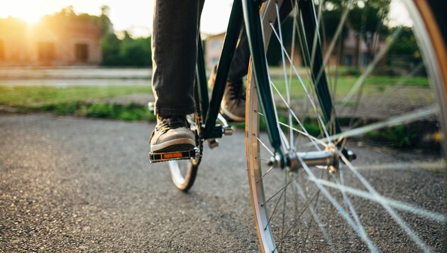 In den frühen Morgenstunden machte sich der Salzburger mit seinem Rad auf den Heimweg. (Symbolbild) (Bild: stock.adobe.com)