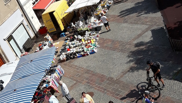 Der Wochenmarkt in der Fußgängerzone von Eisenstadt (Bild: Schulter Christian)