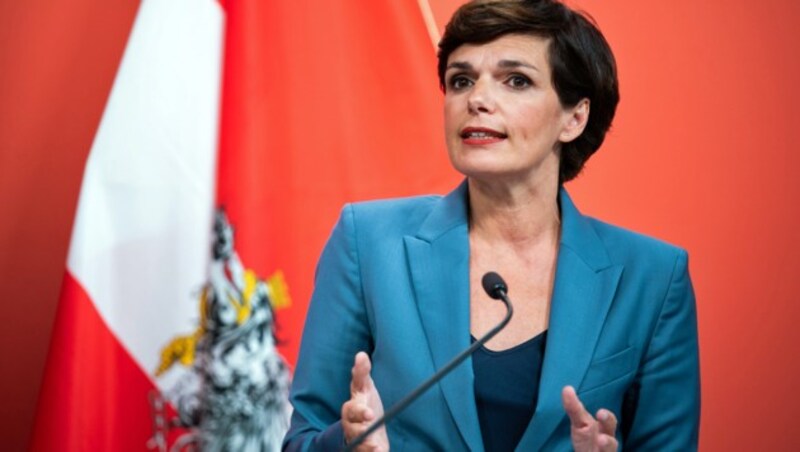 SPÖ-Chefin Rendi-Wagner (Bild: APA/GEORG HOCHMUTH)