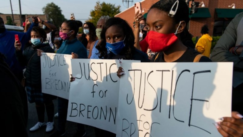 Demonstranten forderten Gerechtigkeit für Breonna Taylor in Chicago. (Bild: Chicago Sun-Times 2020)