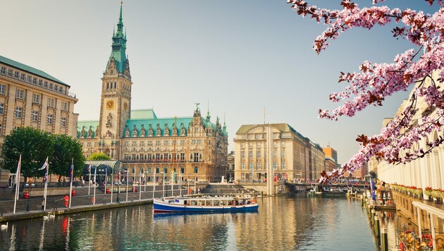 Hamburg (Bild: ©sborisov - stock.adobe.com)