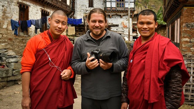 Fotograf Pascal Violo (Mitte) ist zumeist in der ganzen Welt unterwegs. Im Corona-Jahr bleiben Aufträge aus. (Bild: Pascal Violo)