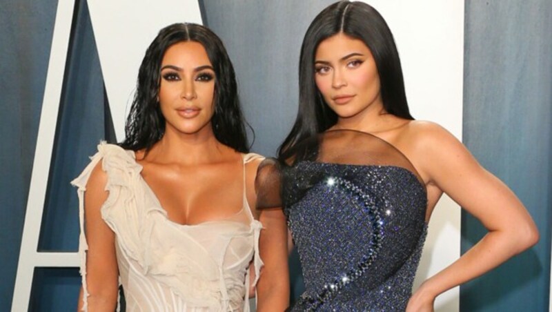 Kim Kardashian und Kylie Jenner (Bild: AFP)