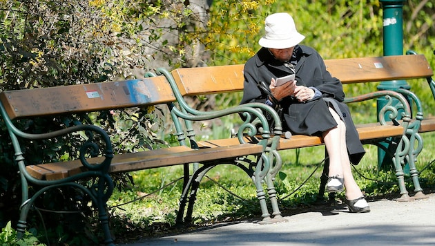Pensionisten erwartet - zum Teil - eine deutliche Erhöhung ihrer Bezüge. (Bild: APA/Georg Hochmuth)