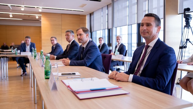 Die SPÖ ganz vorne, im Hintergrund folgen ÖVP und FPÖ (Bild: LMS)