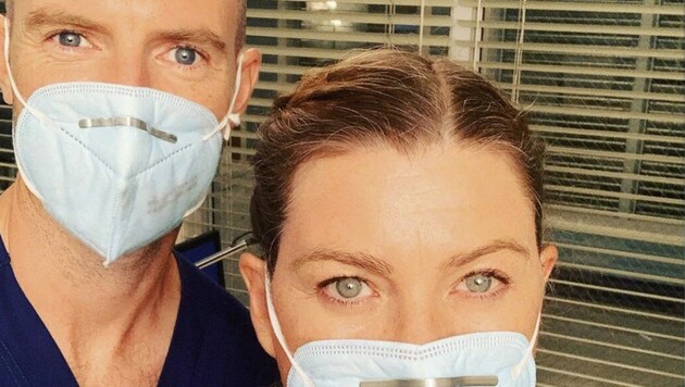 Instagramfoto von Ellen Pompeo mit ihrem Kollegen Richard Flood (Dr. Cormac Hayes) vom Set. (Bild: www.instagram.com/ellenpompeo)