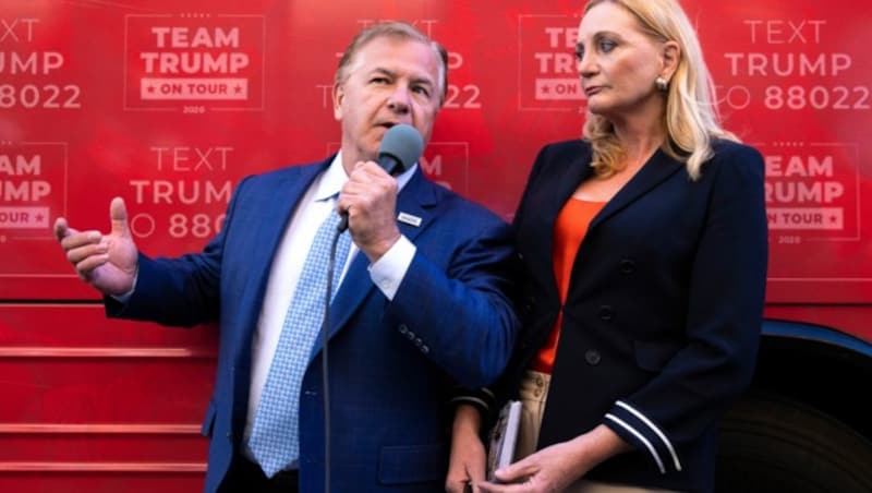 Mark and Patricia McCloskey wurden nach dem Vorfall sogar zum Parteitag der Republikaner eingeladen. (Bild: 2020 Christopher Dolan)