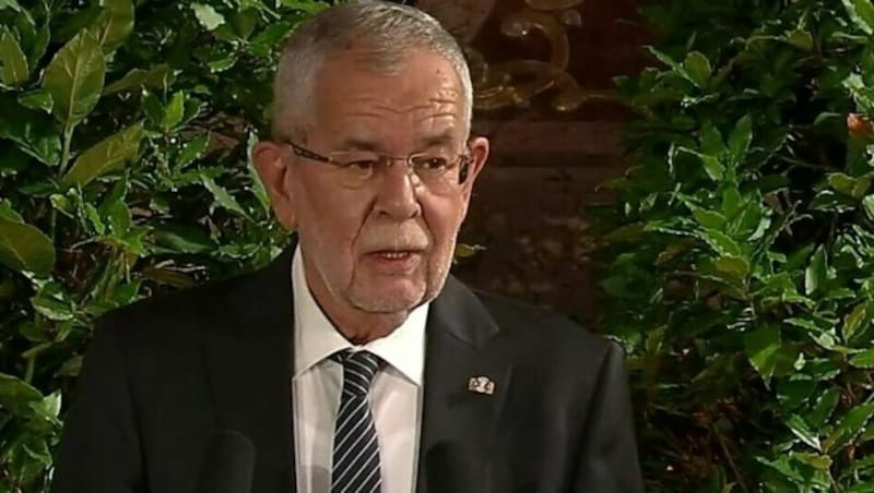 Bundespräsident Alexander Van der Bellen entschuldigt sich bei den Kärntner Slowenen. (Bild: zVg/kärnten.tv)