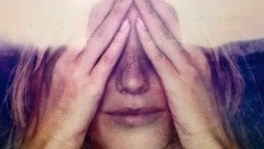 India Ochsenberg packt in der Doku-Serie „Seduced: Inside the NXIVM“ des US-Senders Starz über die traumatisierenden Torturen aus, die sie durch Sekten-Guru Keith Raniere erleiden musste. (Bild: www.instagram.com/starz)