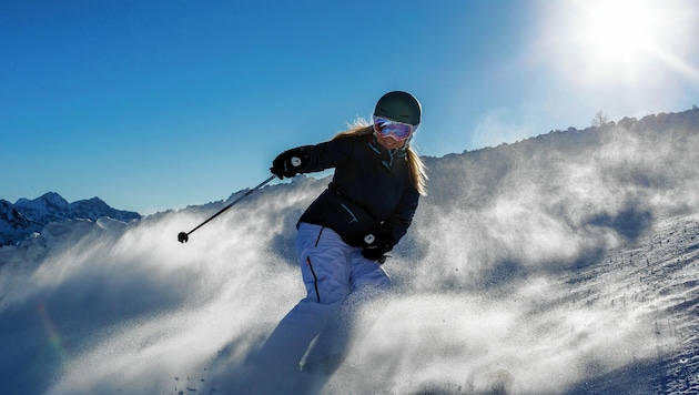 Die Steirer selbst und viele Urlauber haben Lust auf Schnee und Winterwunderland! (Bild: Steiermark Tourismus / Tom Lamm)