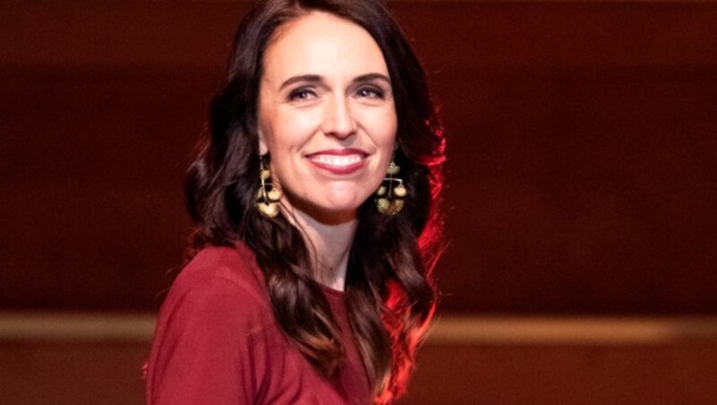 Jacinda Ardern nach ihrem Wahlsieg in Auckland (Bild: Copyright 2020 The Associated Press. All rights reserved)