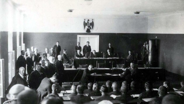 Die erste burgenländische Landtagssitzung wurde am 15. Juli 1922 noch in der Martinskaserne in Eisenstadt abgehalten. (Bild: Militärkommando Burgenland)
