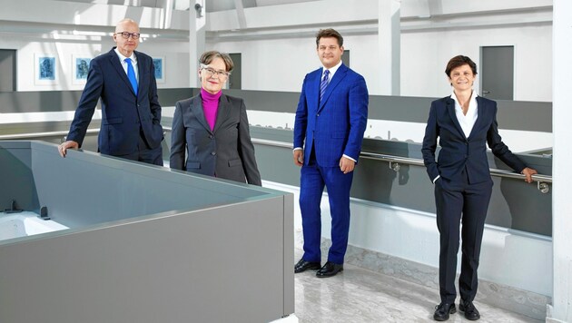 Von links: Reinhard Stauber, Martina Merz, Oliver Vitouch, Doris Hattenberger. (Bild: Johannes Puch)