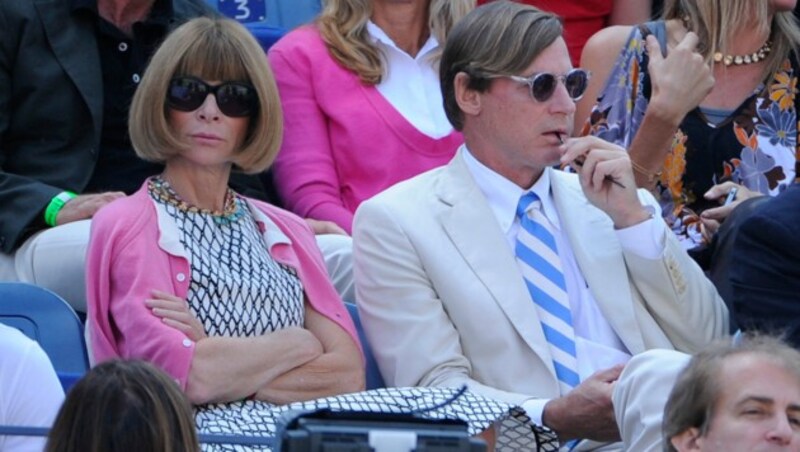 Für die mächtigste Frau der Modebranche, Anna Wintour, verließ der texanische Multimillionär Shelby Bryan 1999 seine Frau. (Bild: www.viennareport.at)