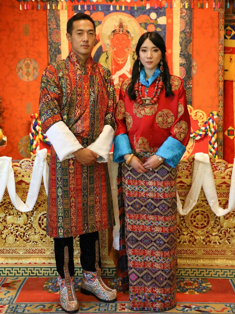 Prinzessin Eeuphelma Choden Wangchuck und Dasho Thinlay Norbu (Bild: Bhutan Royal Office for Media / AFP)