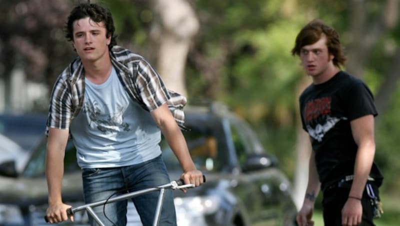 Josh Hutcherson und Eddie Hassell am Set des Films „The Kids Are All Right“ (Bild: www.VIENNAREPORT.at)