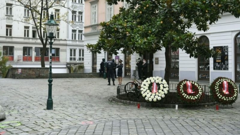 Im Umkreis der Judengasse und Jerusalemstiege herrschten eine bedrückende Stimmung und völlige Stille. (Bild: APA/ROLAND SCHLAGER)