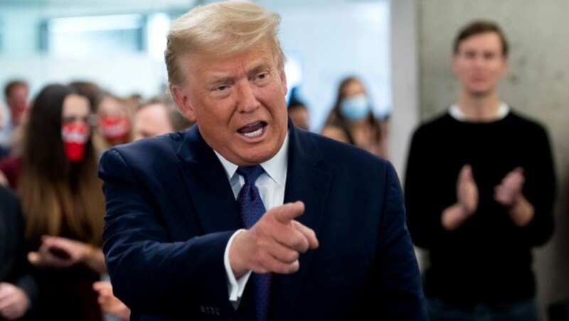 Trump in der Wahlkampfzentrale der Republikaner in Arlington, Virginia (Bild: APA/AFP/SAUL LOEB)