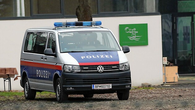 In Graz führte die Polizei Ende November 2020 Razzien in Islamvereinen durch. (Bild: Christian Jauschowetz)