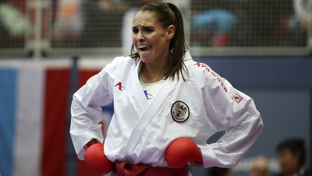Auch Karate-Queen Alisa Buchinger brennt schon auf einen Kampfeinsatz (Bild: Tröster Andreas)