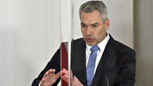 Innenminister Nehammer (Bild: APA/Herbert Neubauer)