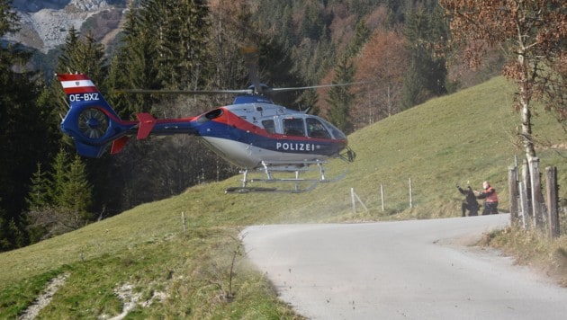 Auch der Hubschrauber kam bei der Fahndung zum Einsatz. (Bild: zoom.tirol)