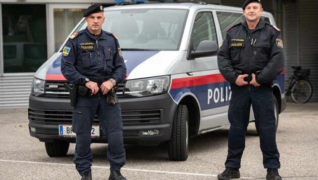  Kompaniechef Gerhard Pichler stand mit Josef Breitenfelder (rechts) im Anti-Terror-Einsatz (Bild: Imre Antal)