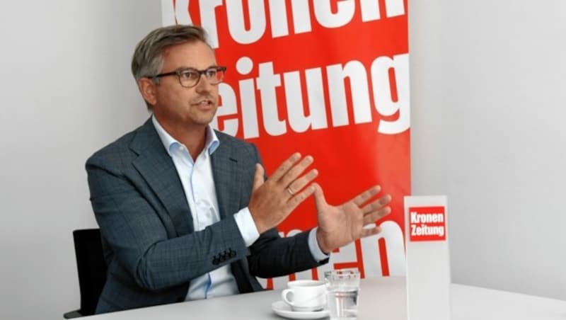 ÖVP-Staatssekretär Brunner macht gegen die Expertenempfehlung mobil. (Bild: Andreas Fischer)