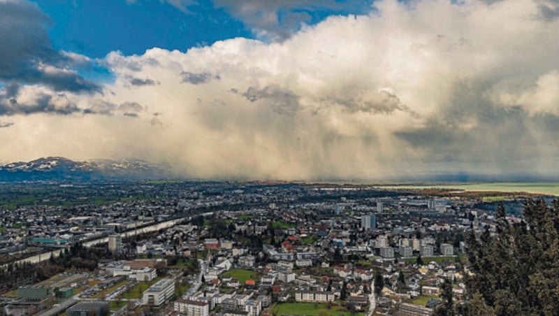 Jede Menge Wasser: Vorarlberg zählt zu den niederschlagsreichsten Regionen der Welt (Bild: Stiplovsek Dietmar)