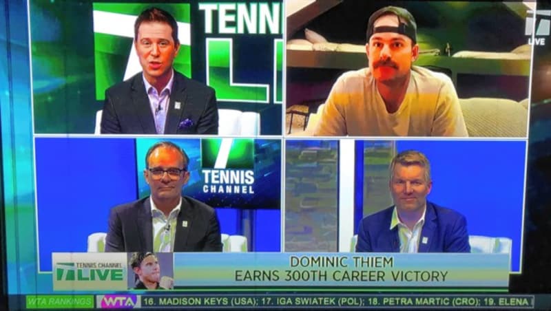 Andy Roddick (oben rechts), Paul Annacone (u. li.) und Jim Courier (u. re.) diskutierten im US-Tennis-Channel. (Bild: Peter Moizi)