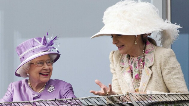 Queen Elizabeth mit Prinzessin Michael von Kent 2014 (Bild: AFP)