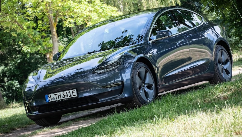 Teslas Model 3 hat nach drei Jahren die schlechteste Mängelquote. (Bild: ampnet/Dennis Gauert)