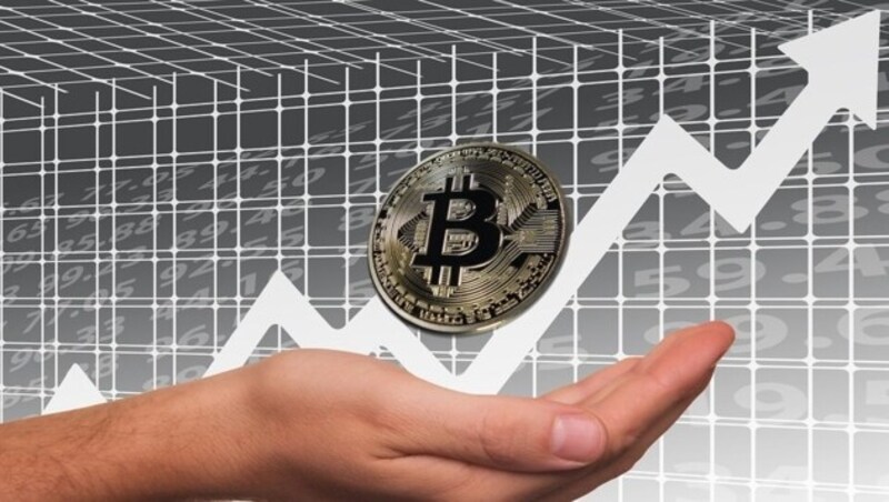 Bitcoin springt derzeit von einer Rekordmarke zur nächsten. (Bild: Pixabay)