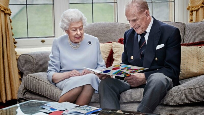 Queen Elizabeth II und Ehemann Prinz Philip waren 73 Jahre verheiratet. (Bild: Chris Jackson/Pool via AP)