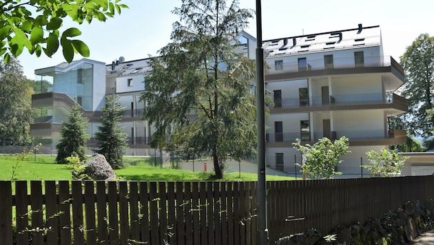 Zu Quadratmeterpreisen um 14.000 Euro werden Wohnungen am Gersbergpark angeboten (Bild: KPÖ PLUS Salzburg)