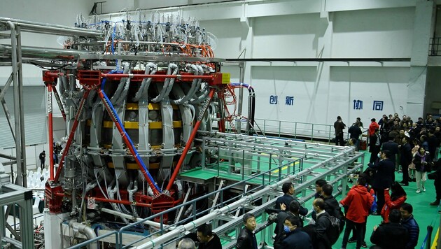 Ein Blick auf den Fusionsreaktor Tokamak HL-2M. (Bild: AFP/STR)