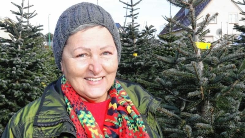 Lydia Zeilinger, Pensionistin aus Zillingdorf (NÖ): „Als ehemalige Geschäftsfrau mit eigenem Blumenladen wünsche ich Verkäufern einen freien Tag und gehe am 8. Dezember sicher nicht einkaufen.“ (Bild: Reinhard Judt)