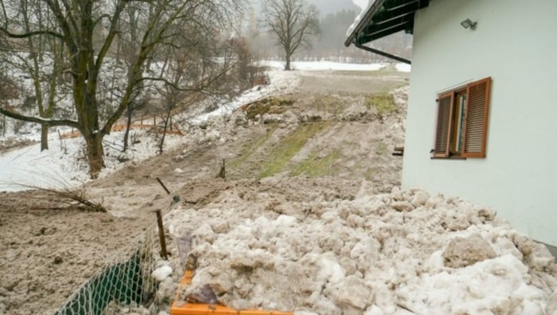 Eine Schneelawine in Nussdorf-Debant (Bild: BRUNNER IMAGES/PHILIPP BRUNNER)