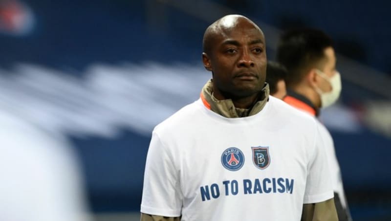 Basaksehir Co-Trainer Pierre Webo (Bild: AFP )