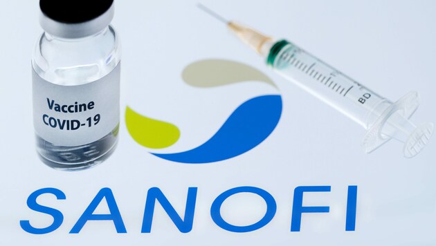 Die EU-Arzneimittelbehörde EMA hat grünes Licht für die Zulassung eines Corona-Auffrischungsimpfstoffs des französischen Pharmakonzerns Sanofi gegeben. (Bild: APA/AFP/Joel Saget)