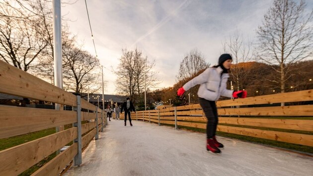 Ein Spaß für Groß und Klein: Der Eiszauber im Volksgarten (Bild: Stadt Salzburg)