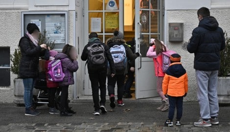 Erstmals gibt es detaillierte Zahlen zu den außerordentlichen Schülern in Wiens Volksschulen. (Bild: APA/HANS PUNZ)