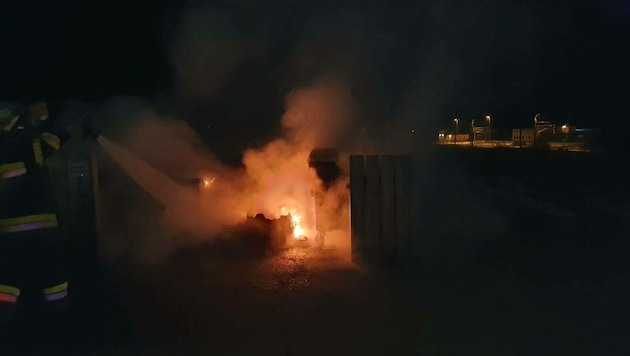 Ein Zufall? Auch in Kraubath brannten diese Woche Müllcontainer. (Bild: FF Kraubath an der Mur)